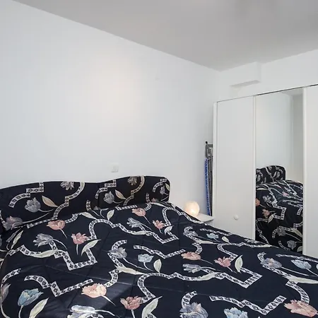 Apartman Rea Zaton - Two-bedroom Zaton